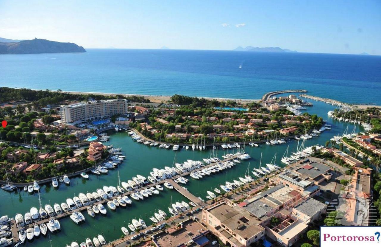 Nella Baia * Furnari